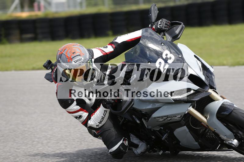 /Archiv-2024/29 12.06.2024 MOTO.CH Track Day ADR/Gruppe gelb/23